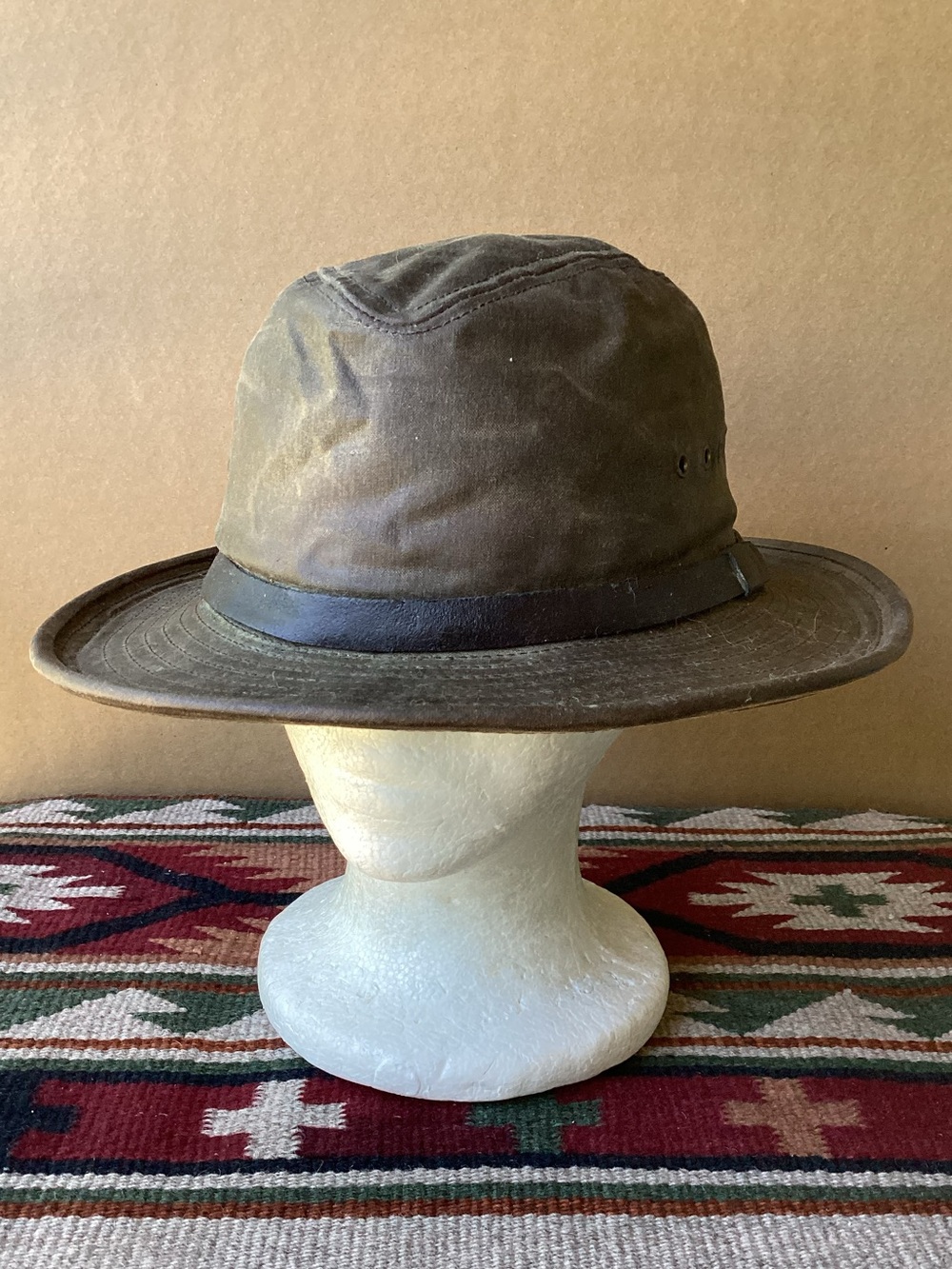 Vintage Filson waxed Tin Cloth packer hat size 7